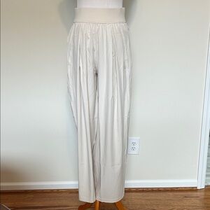Elegant Cream Women's Pants